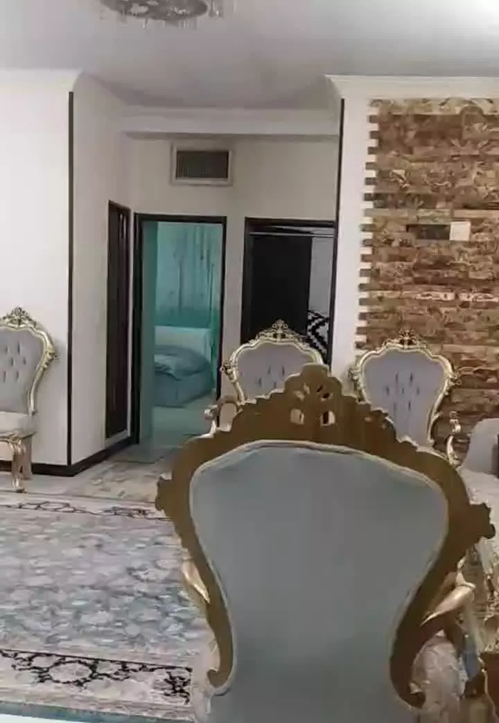 92 متر_فول امکانات شیک روبه نما (خ زنده دل)