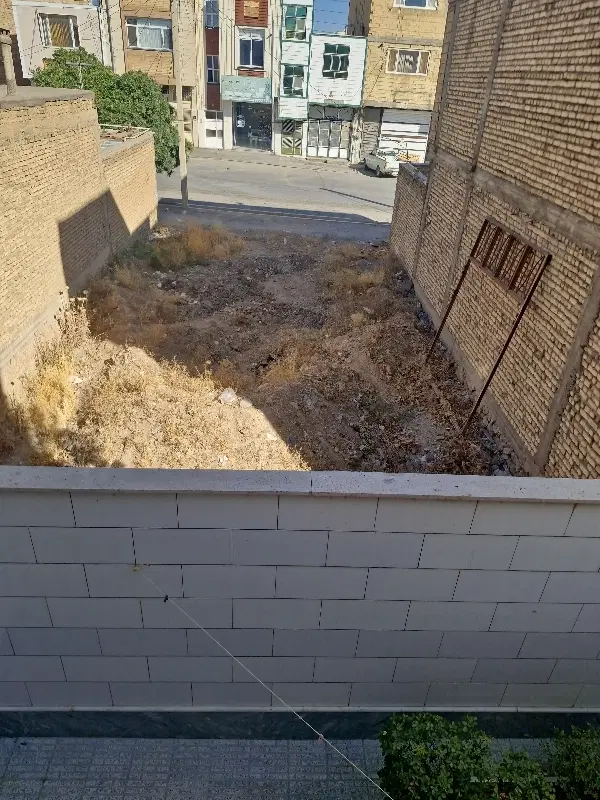 ملک مسکونی دوبر