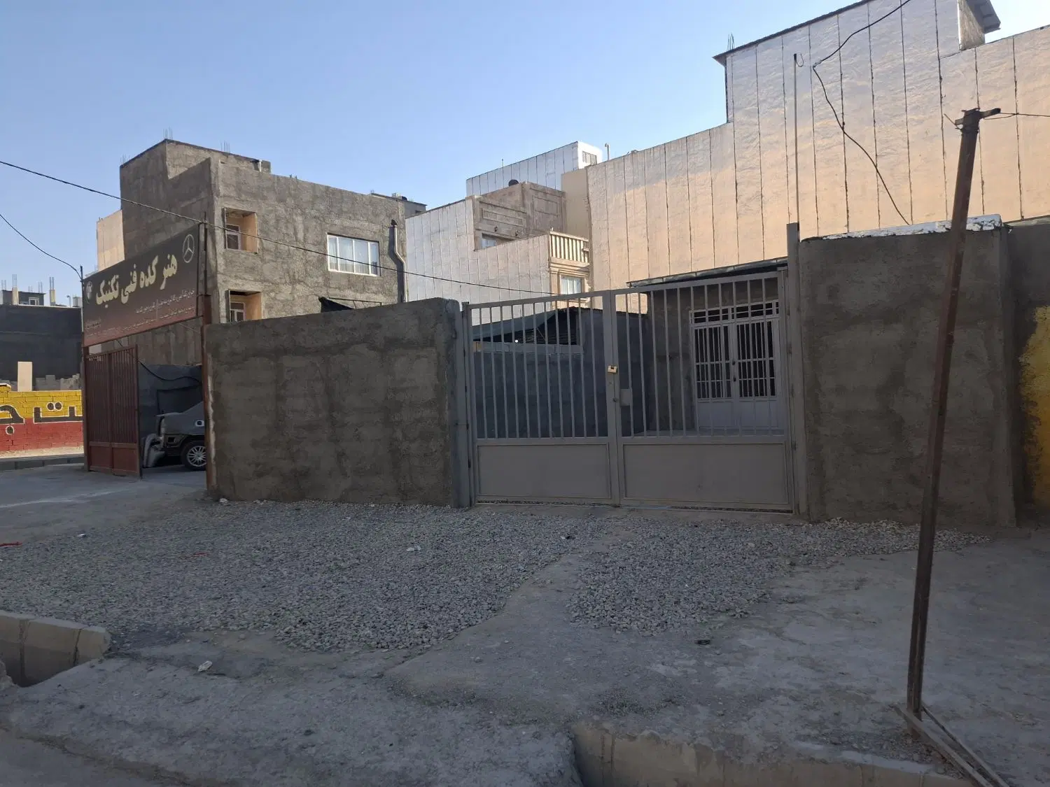 اجاره ملک تجاری با محوطه، بلوار خبرنگار