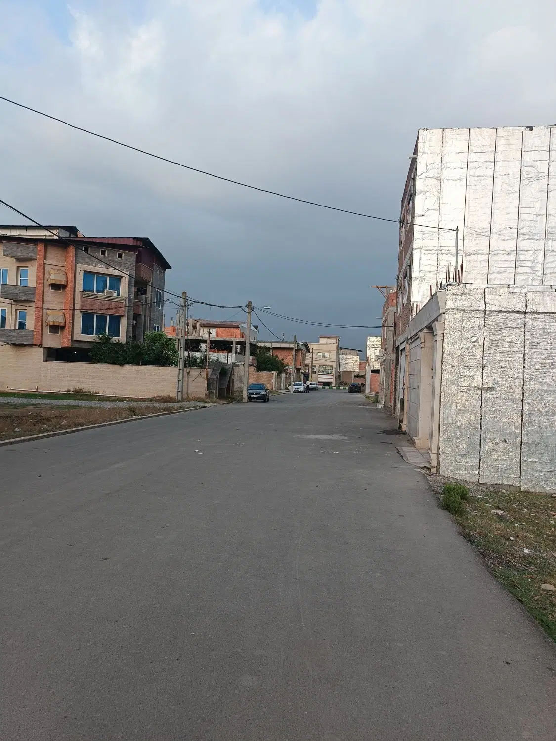 فروش زمین مسکونی دوکله خان ببین بخشداری