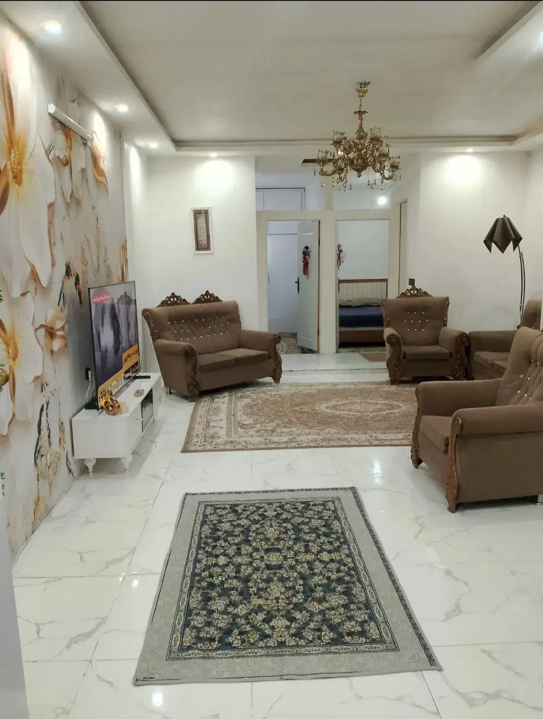 آپارتمان ۸۰متر حاشیه اصلی خادم الشریعه توس