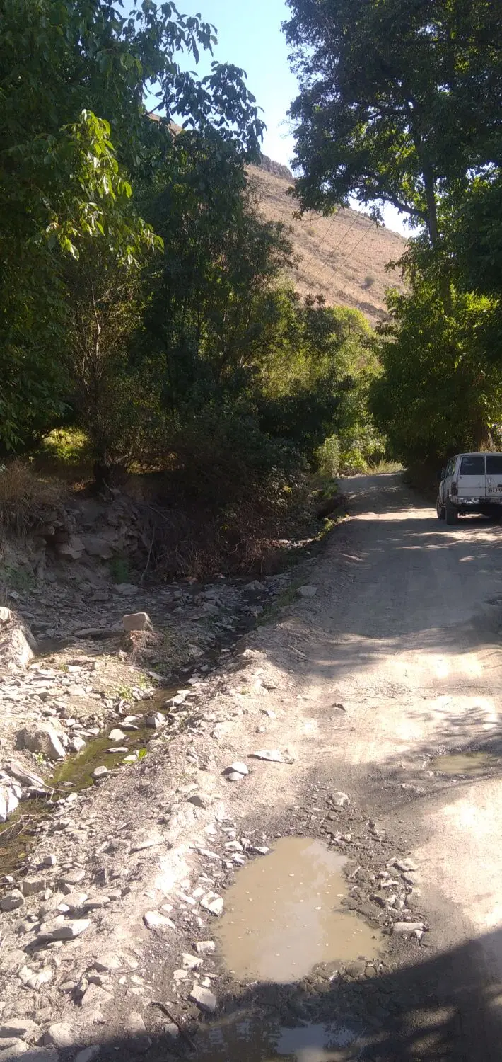 زمین فروشی