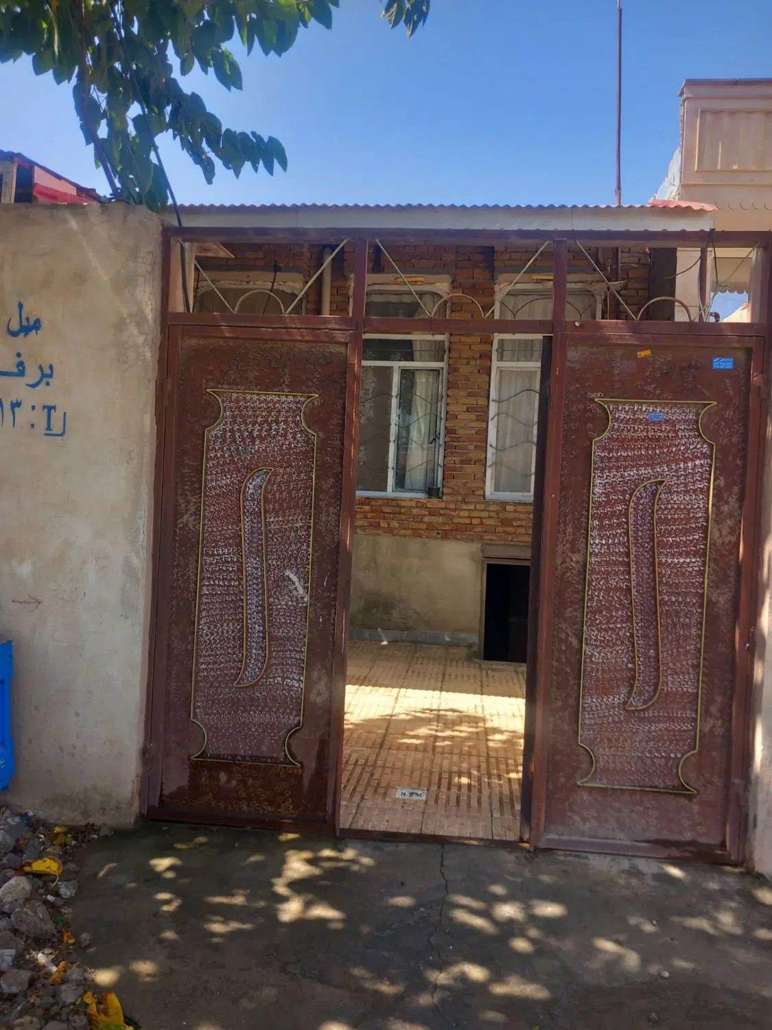 خانه ۱۰۰ متر