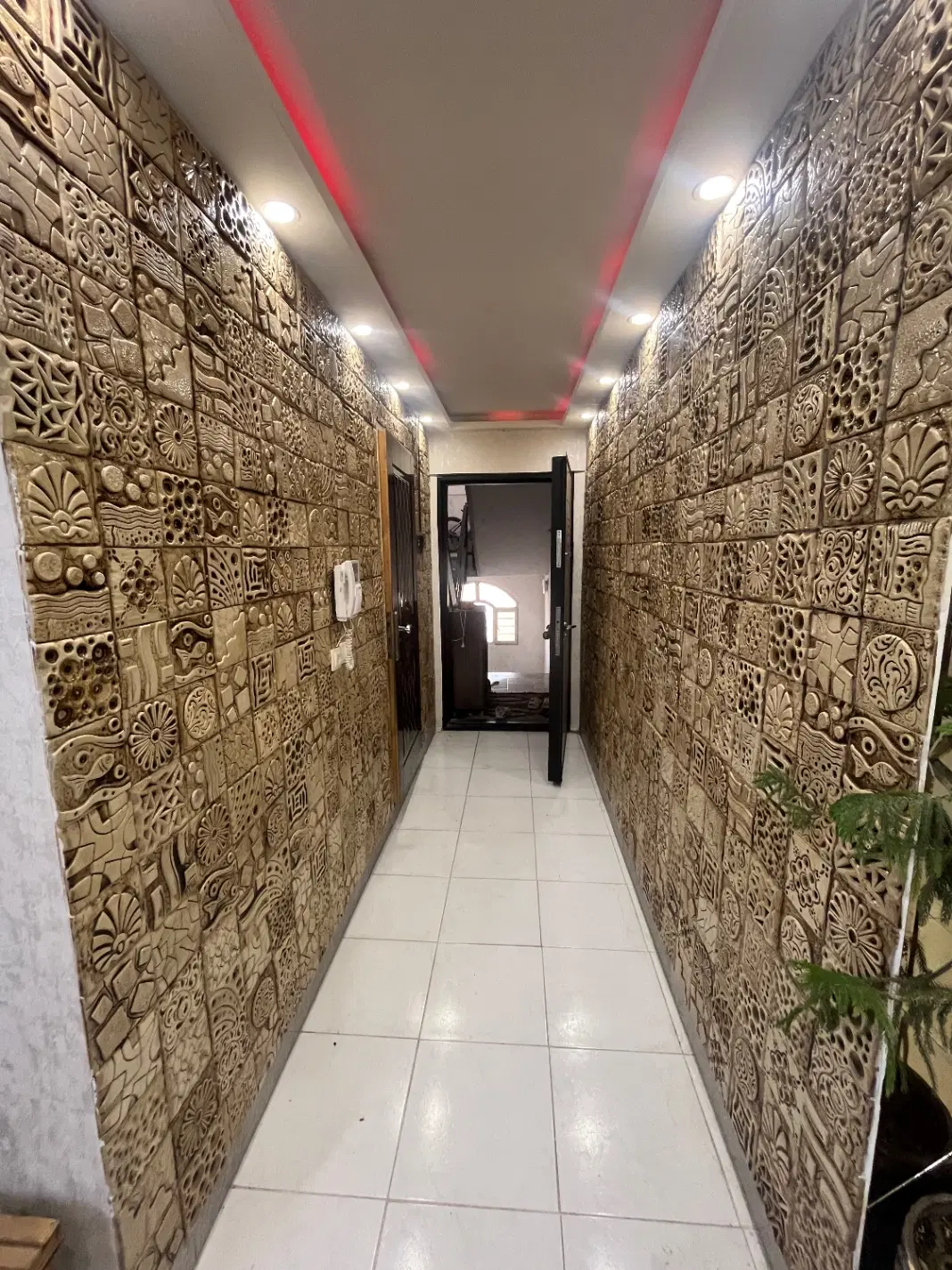 اپارتمان ۲ خواب طبقه اول