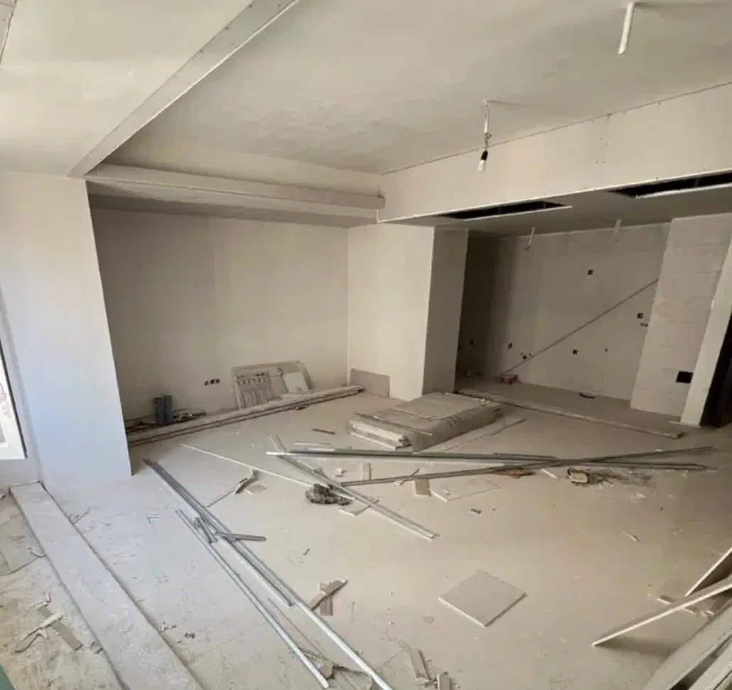 ۹۳ متر حکیم طبقه ۹