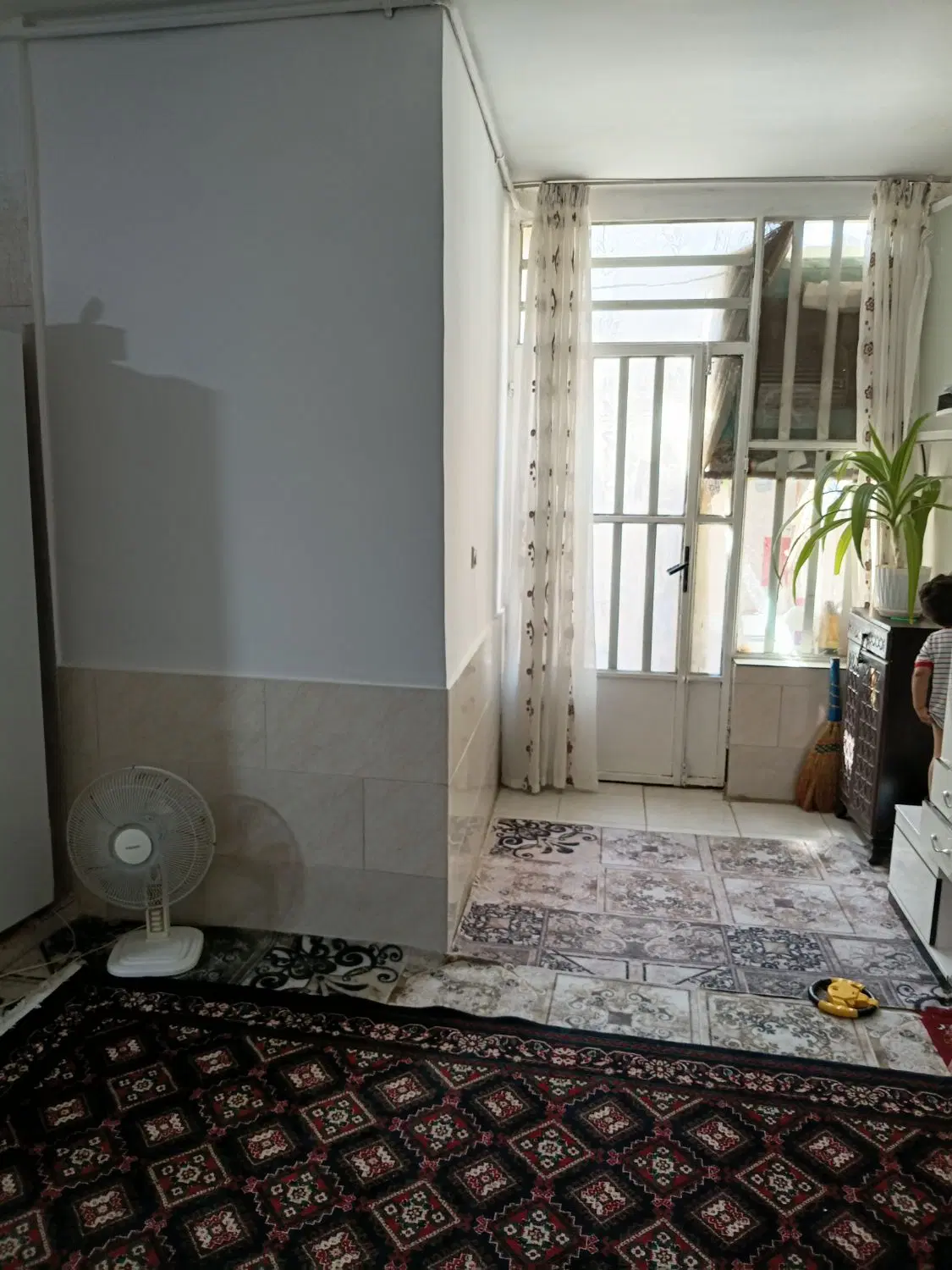 فروش خانه ۱۰۰متری تمیز وجای خوب