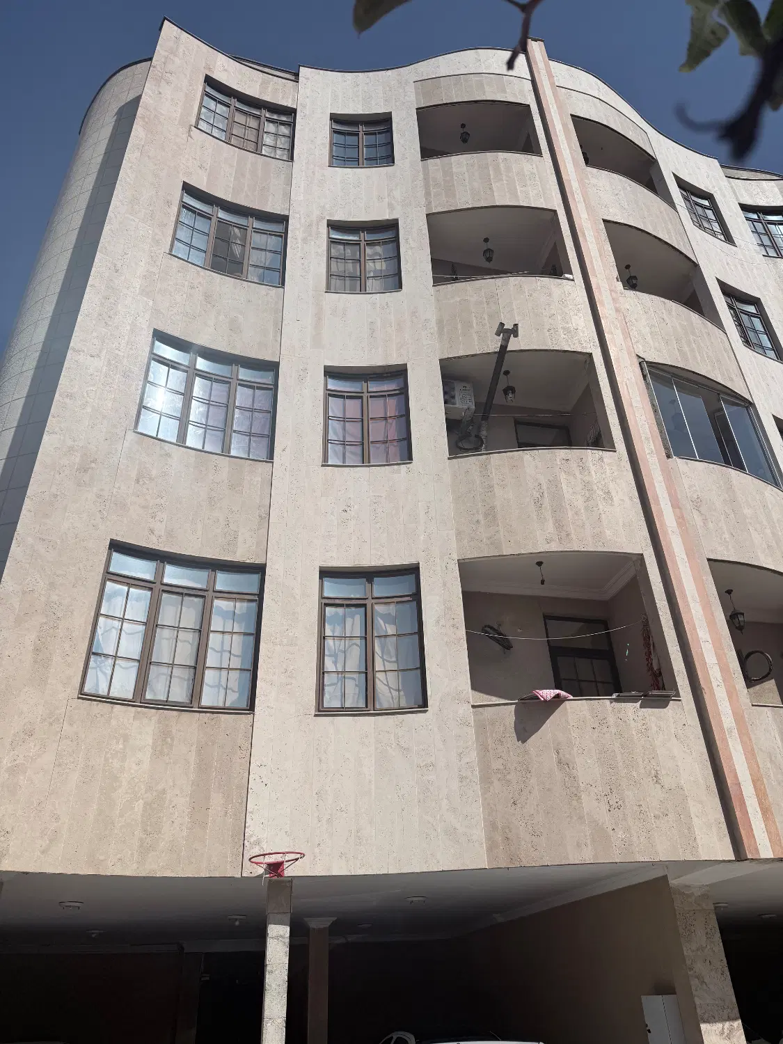 162 متر کلاهدوز