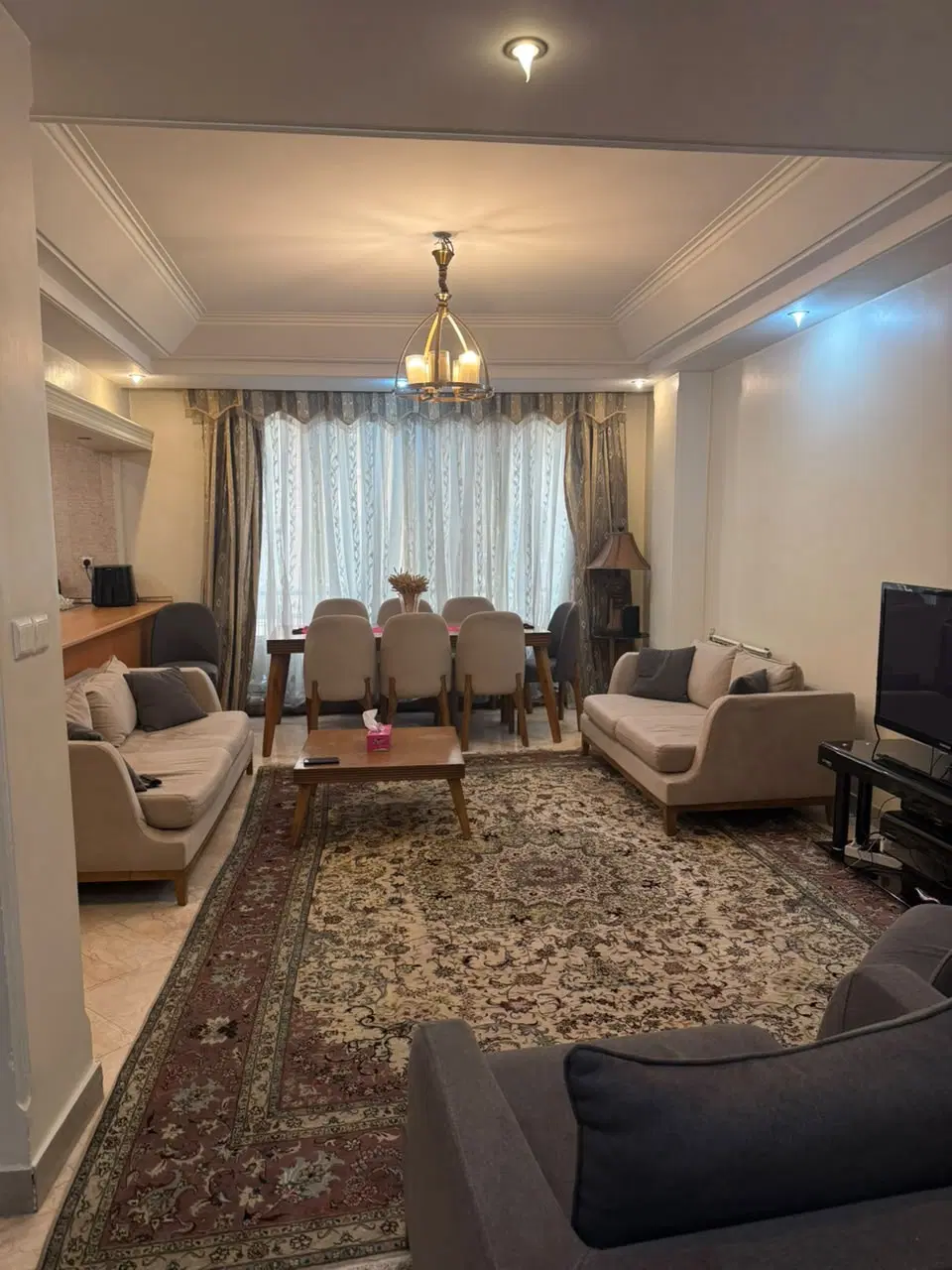 دولت ۹۷ متری