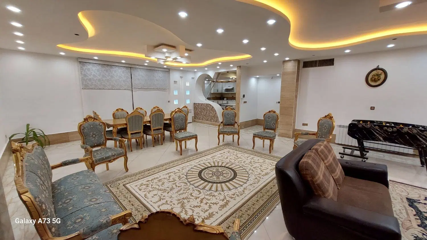 فروش اپارتمان ((فوق لوکس)) صدرا فاز یک
