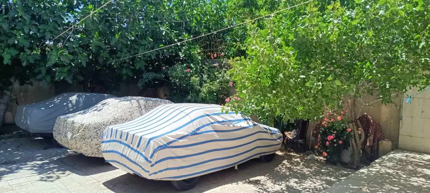 خانه ویلایی به متراژ۳۶۰متر در بلوار طاقبستان
