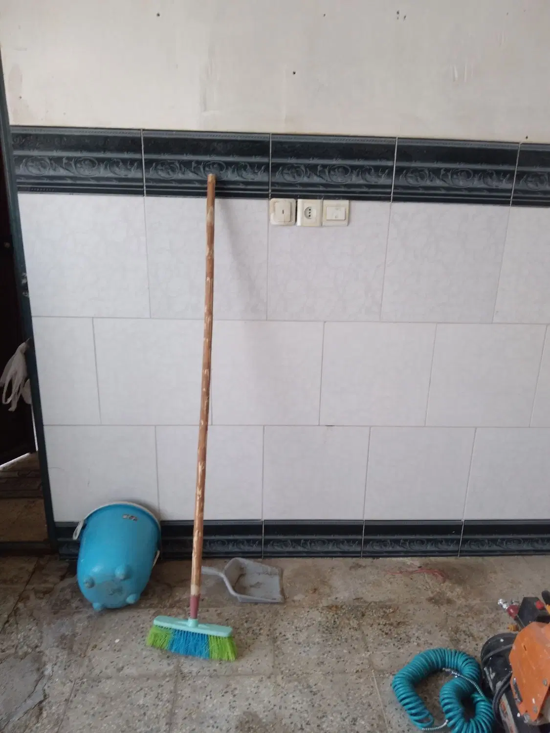 مغازه حصه جنوبی