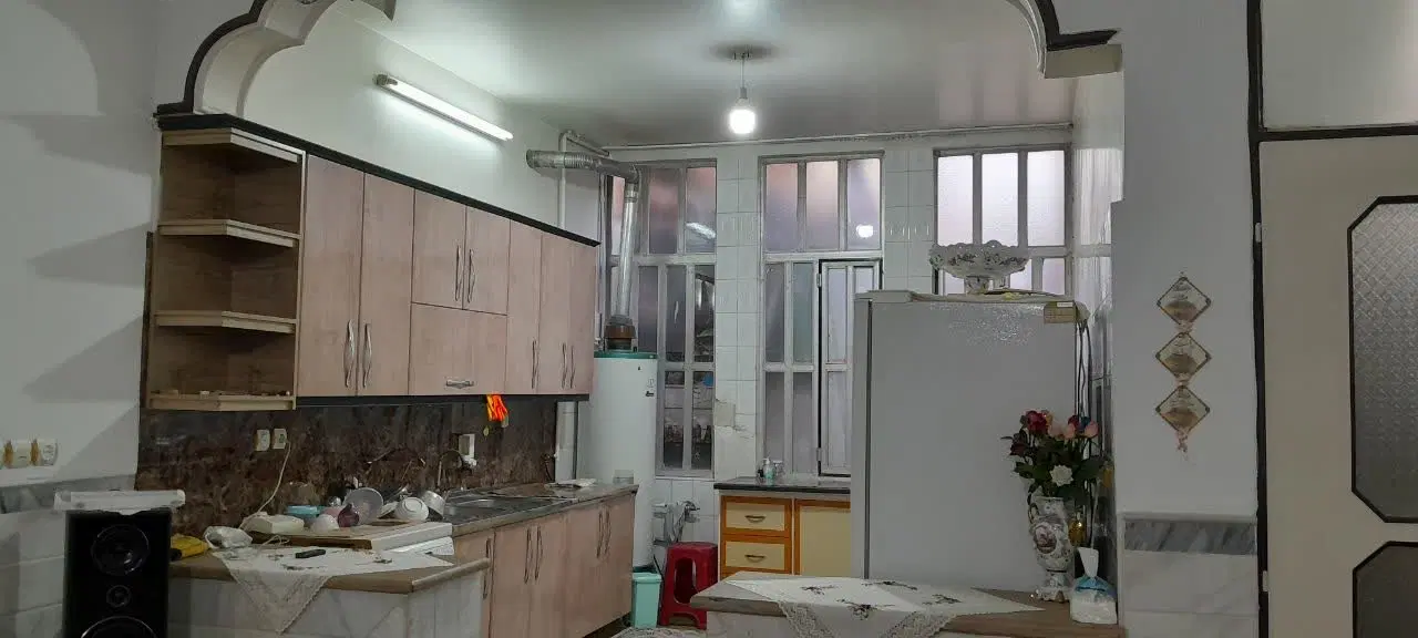زیرزمین اجاره ای