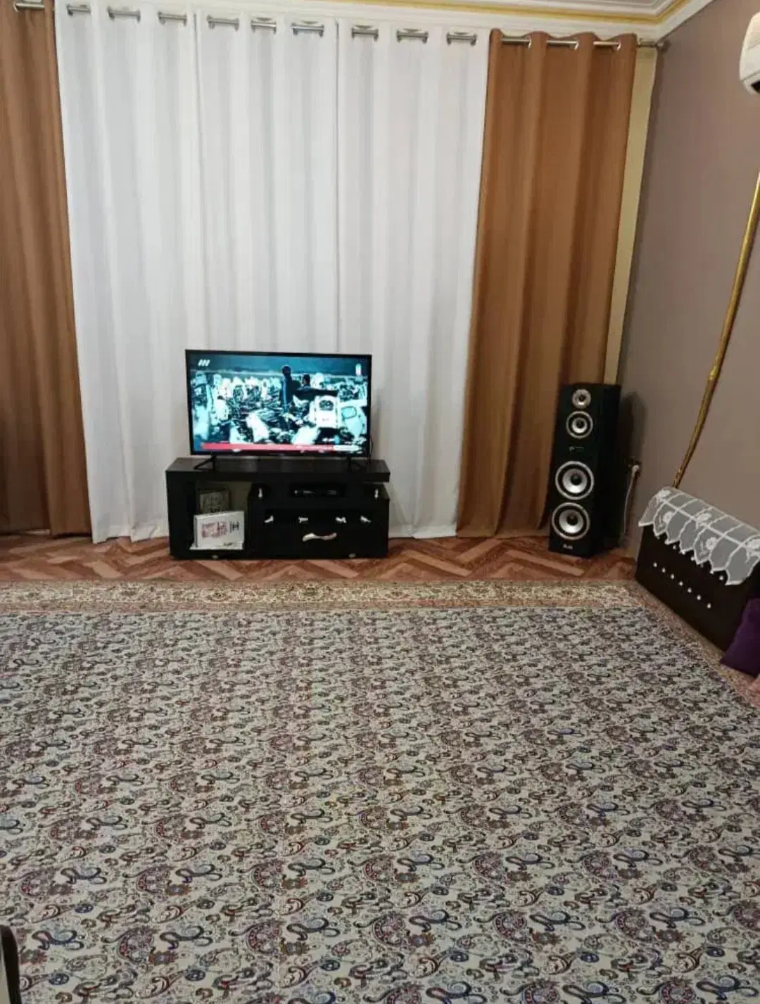 آپارتمان کلنگی دوطبقه
