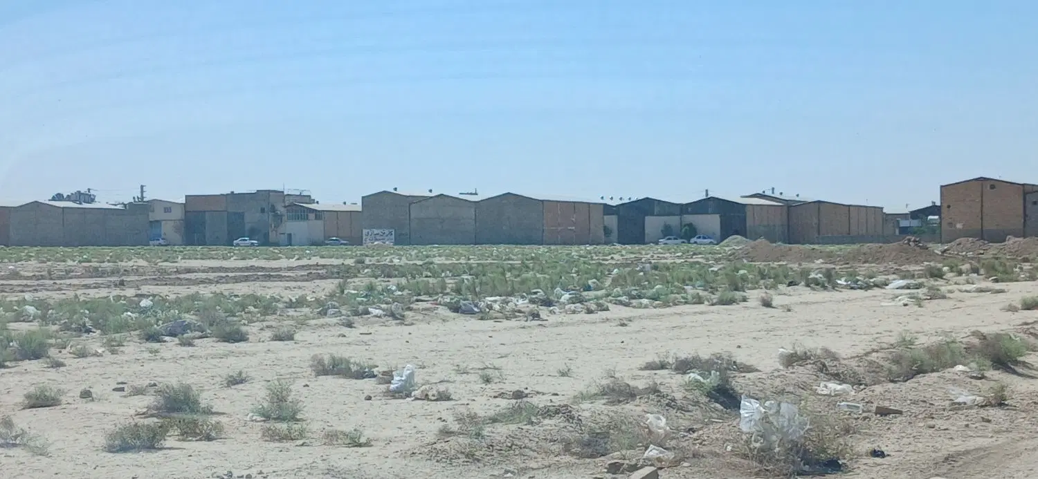 زمین ۱۲۰ متری