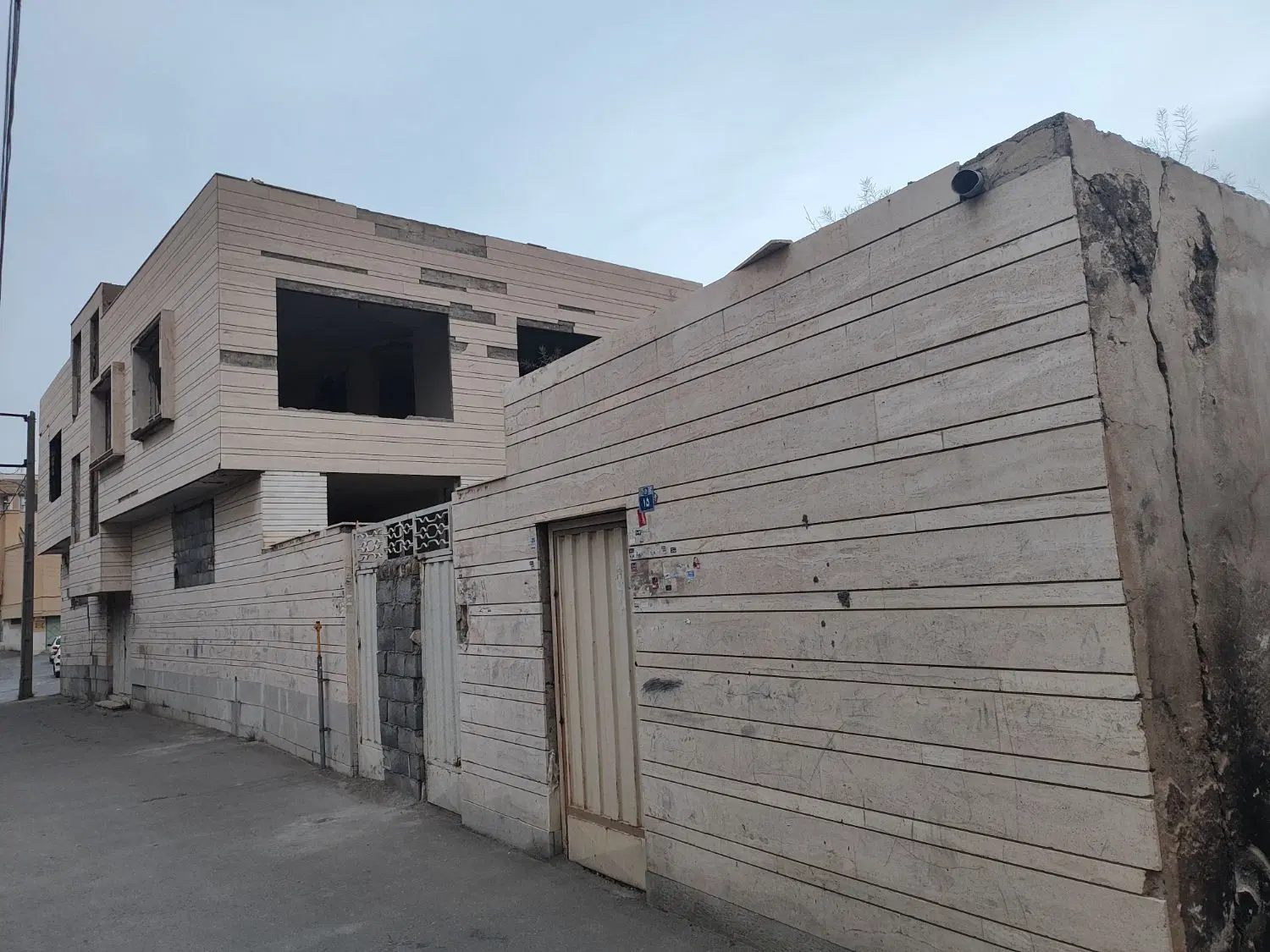 خانه کلنگی