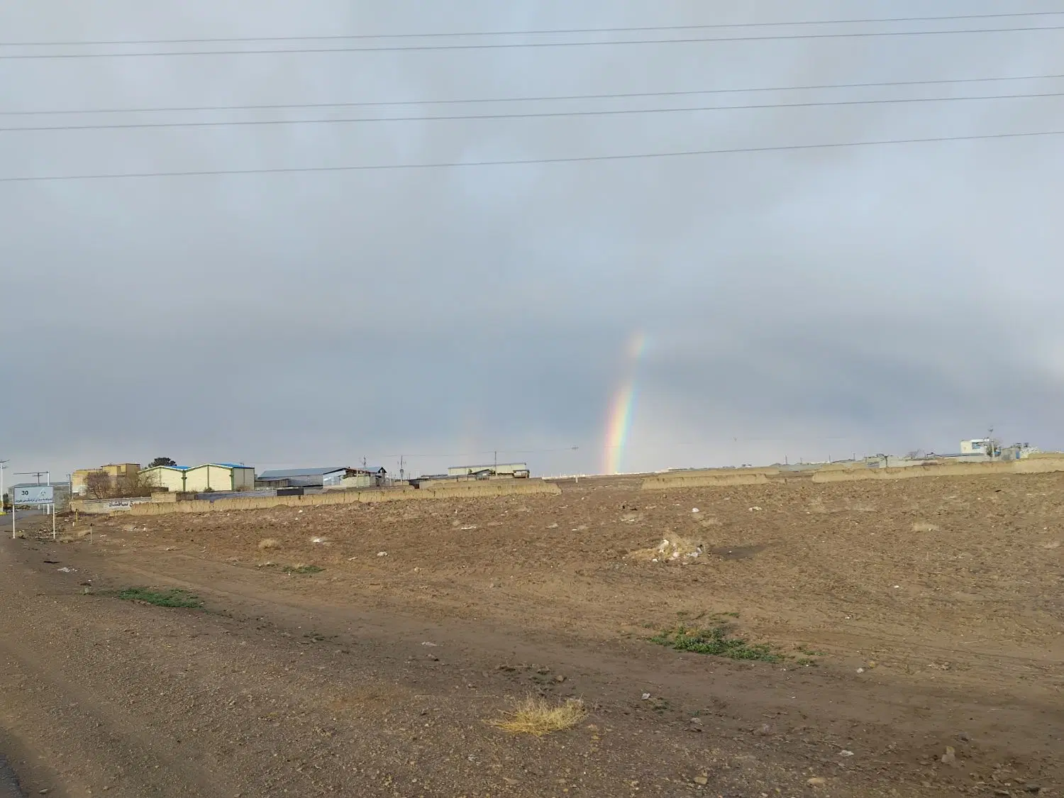 زمین مسکونی خوش قواره دارای مجوز