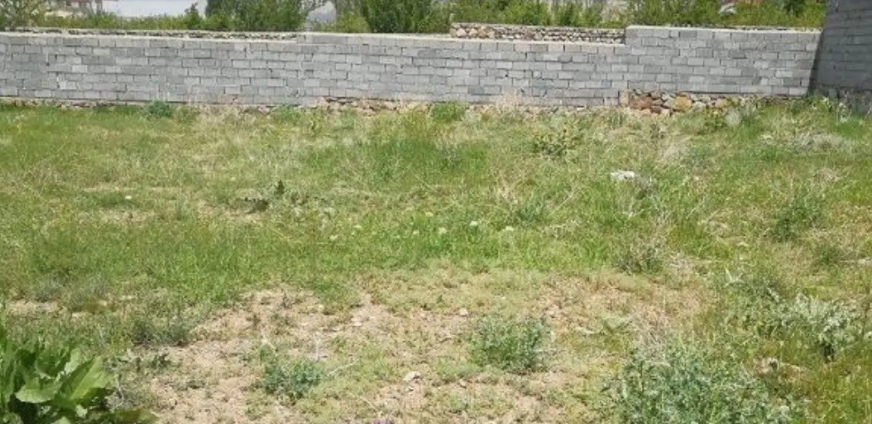 زمین 260متری واقع در مرزی نهر نهم