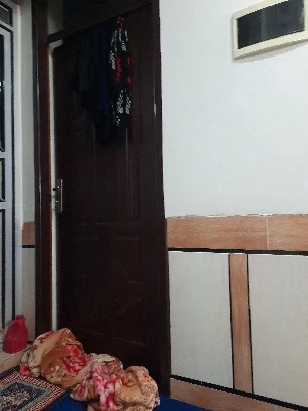 سلام وقت بخیر لکس پایین ۱۴۰متر دوخوابه