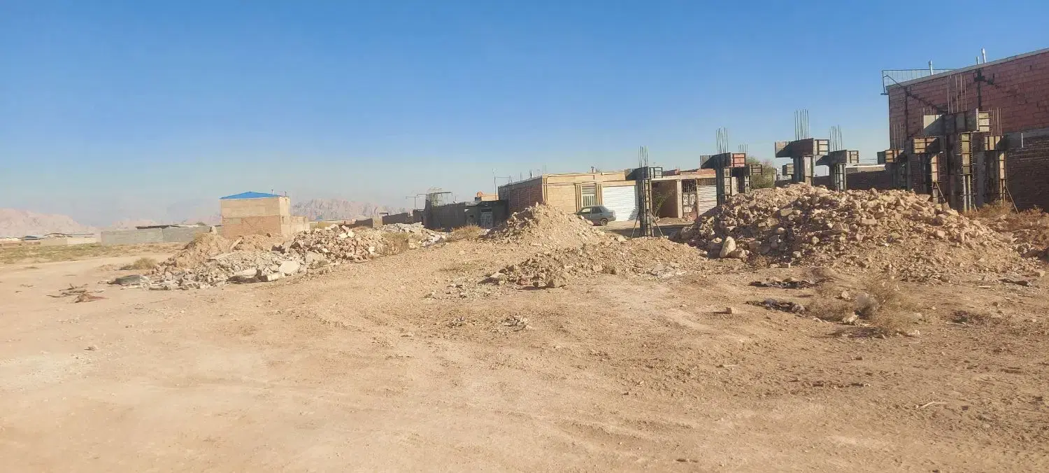 تعدادی زمین محصور۶و۸ قصبی سند دار