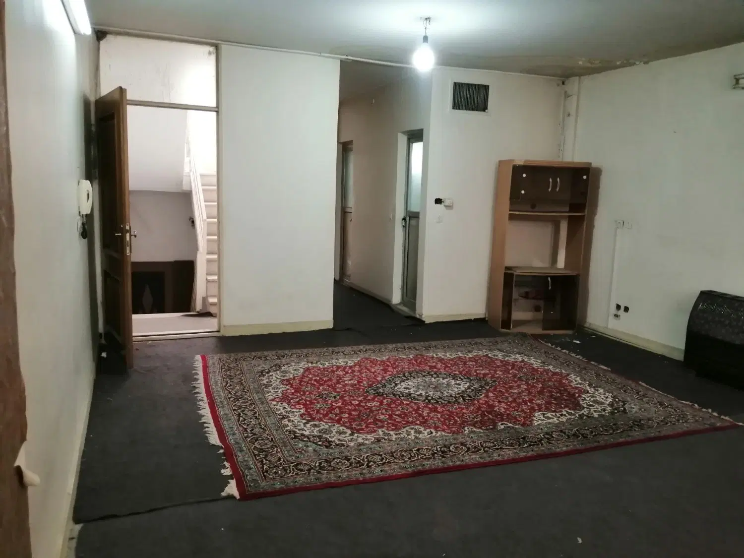 یک  طبقه دربست100مترباهمه امکانات طوقچی