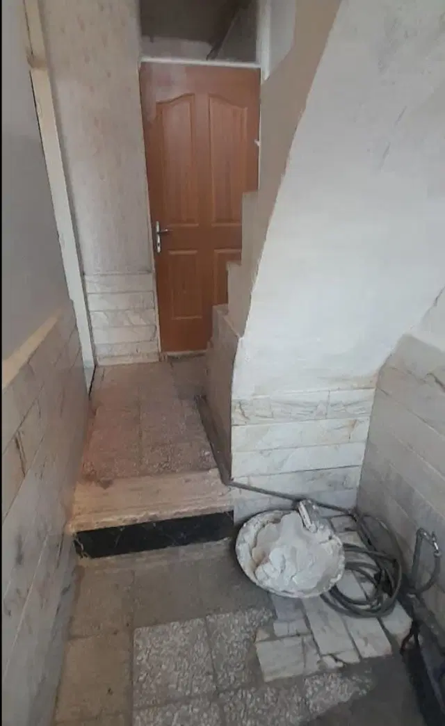 ویلایی جنوبی دربست و مستقل