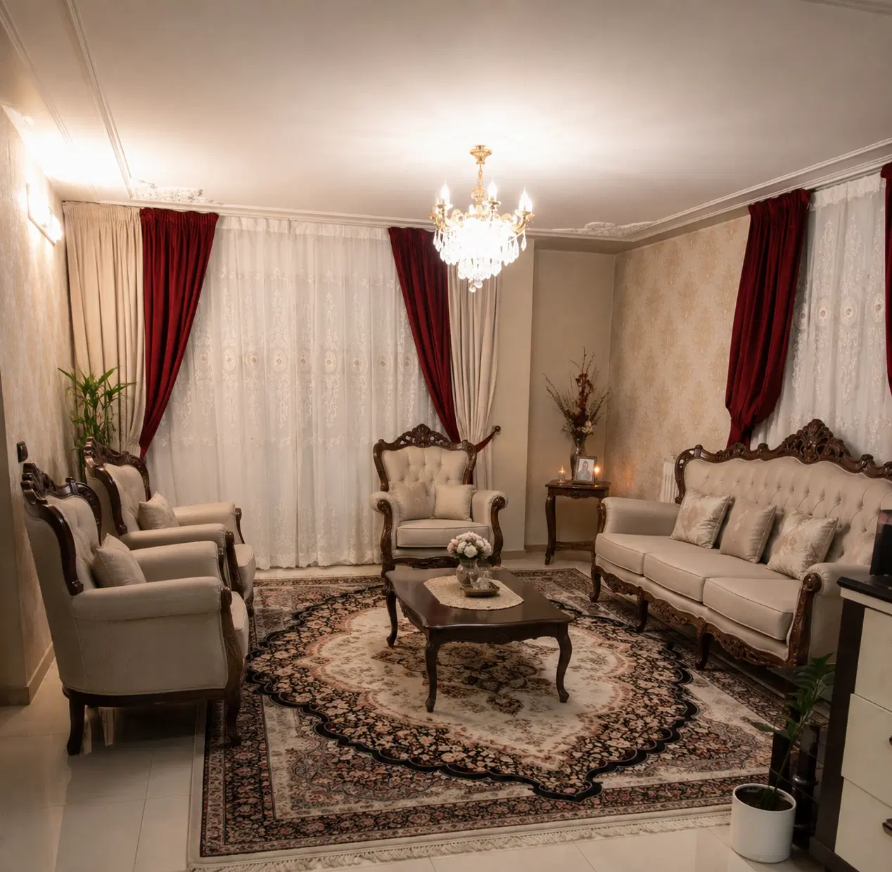 آپارتمان ۹۷ متری واقع در خانه اصفهان