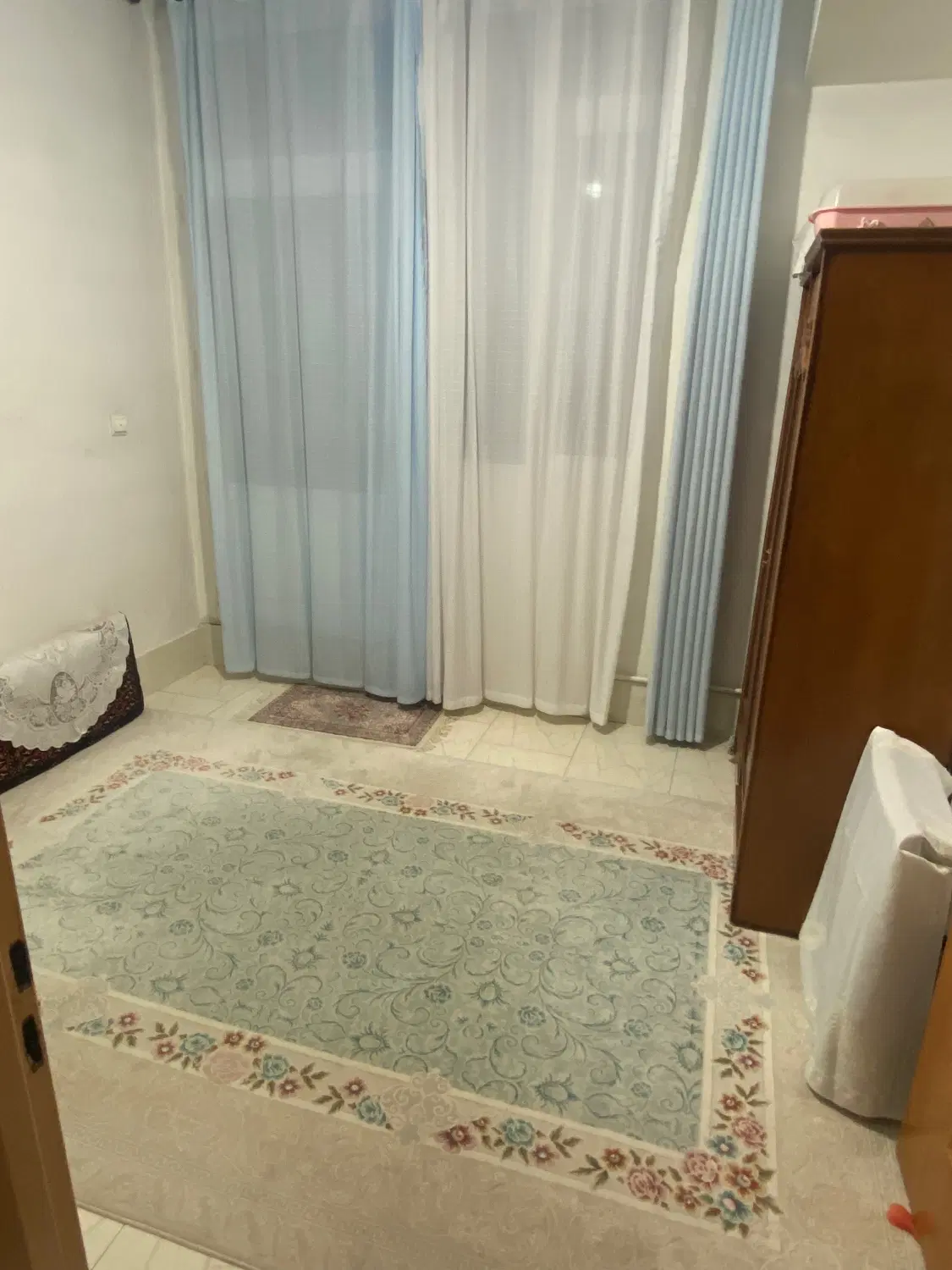 آپارتمان خوش نقشه و پرنور