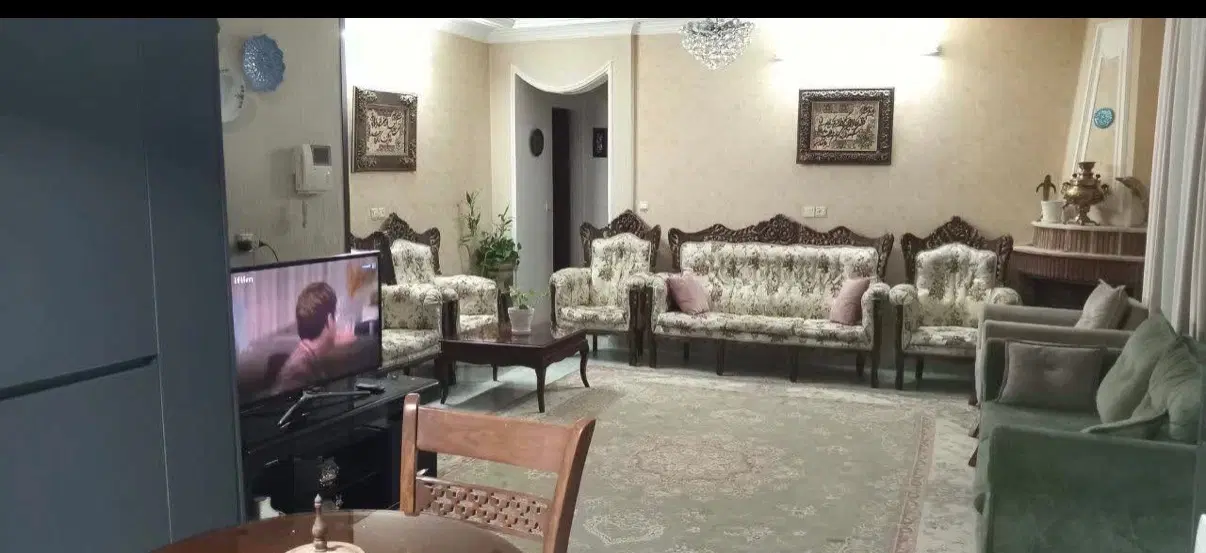اجاره آپارتمان ۹۰ متری پشت چمران(املاک آقای املاک)