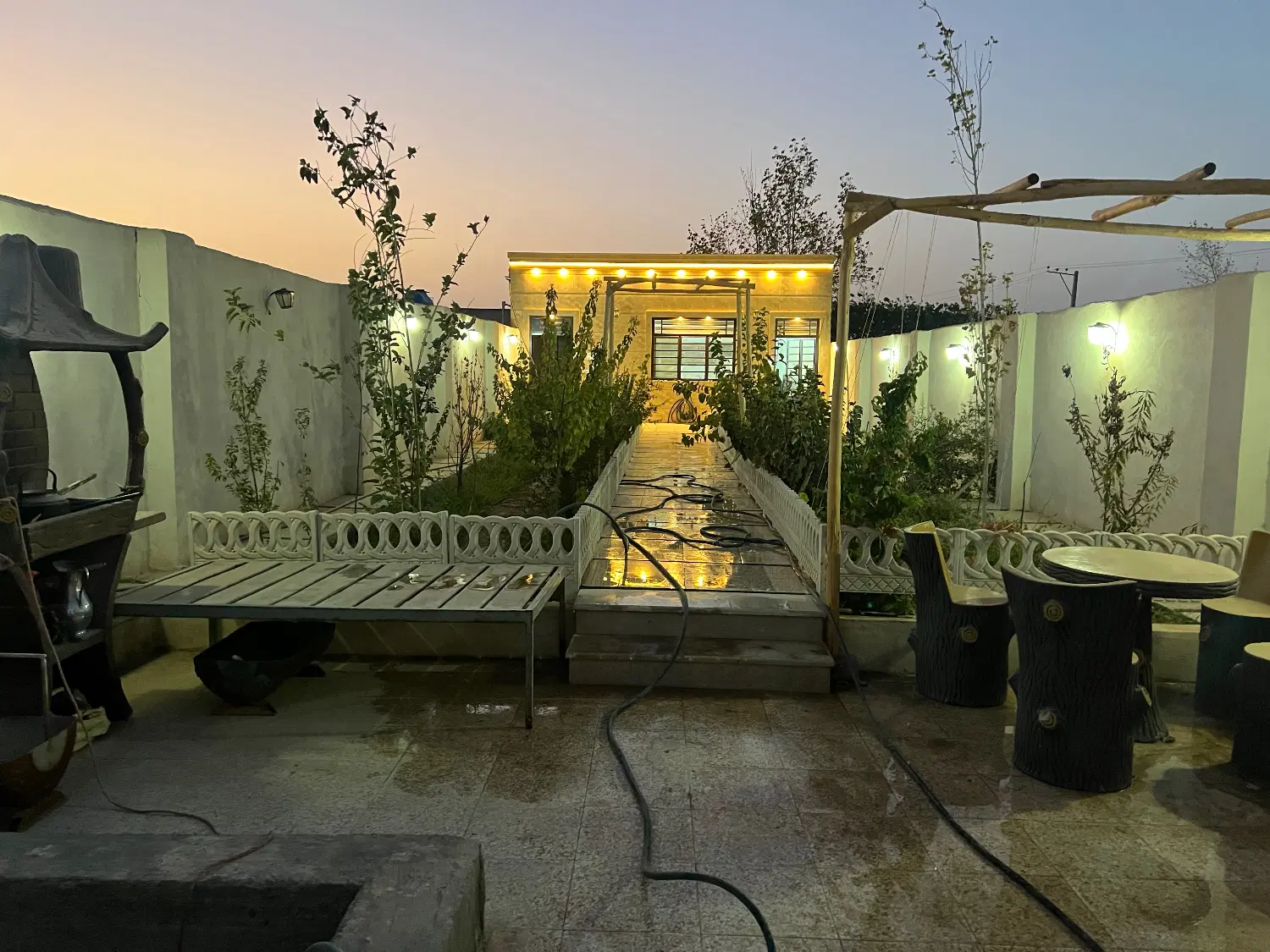 خونه باغ راوند تکمیل