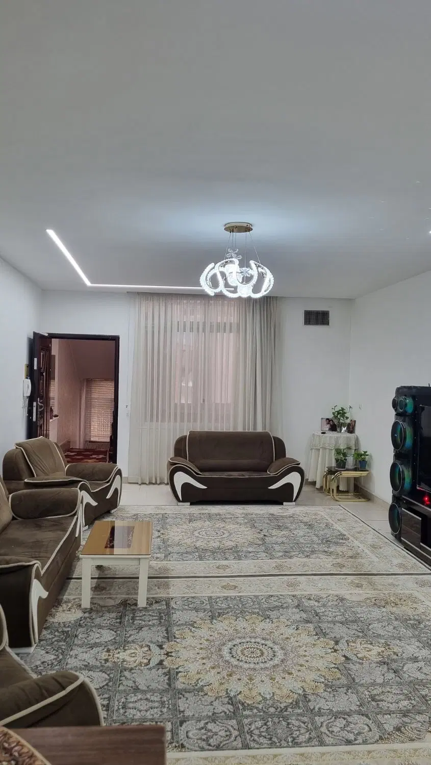 اپارتمان 90متری شیک