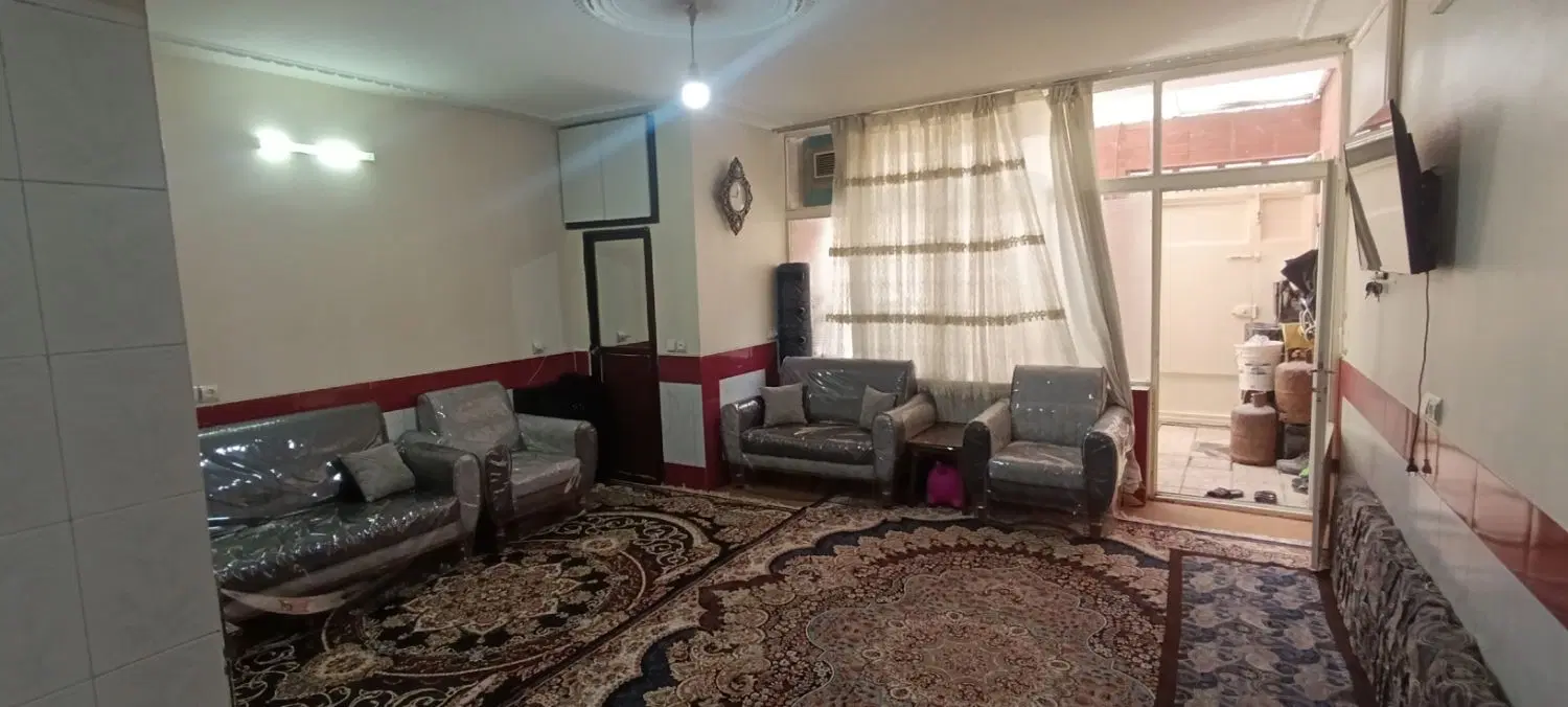 فروش خانه دو طبقه بلوار بعثت خیابان شاکری فرعی ۸