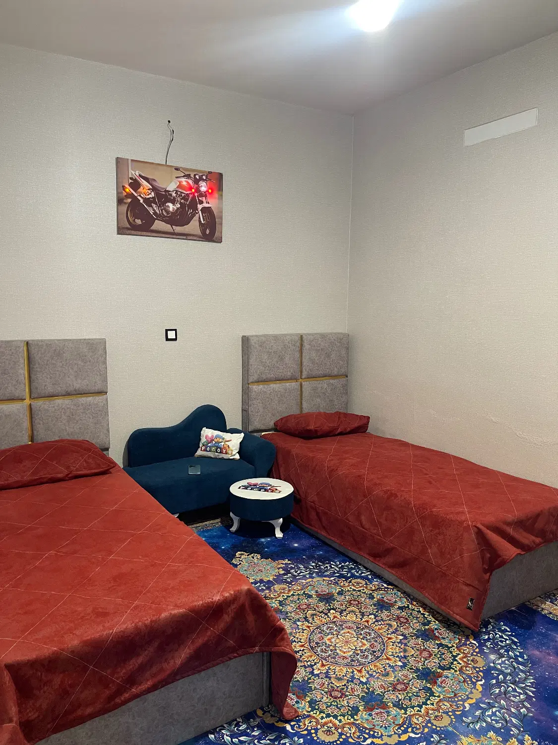 فروش منزل مسکونی واقع در کرونی کوچه ی ۱۷ خ مخابرات