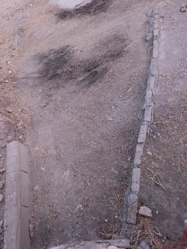۱۱متر زمین قبر