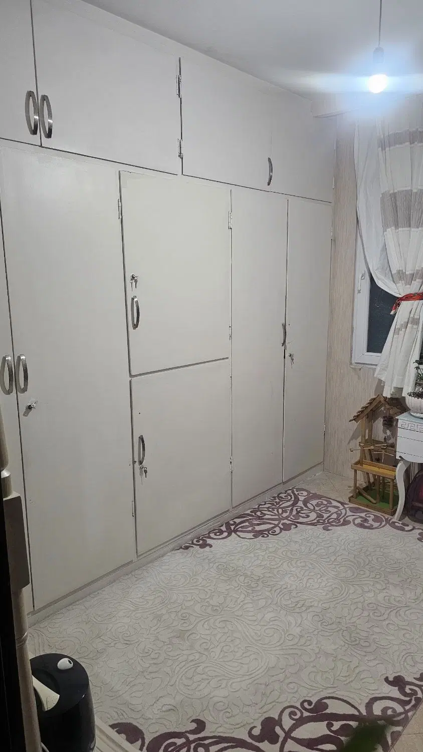 ۶۸ متر افسریه