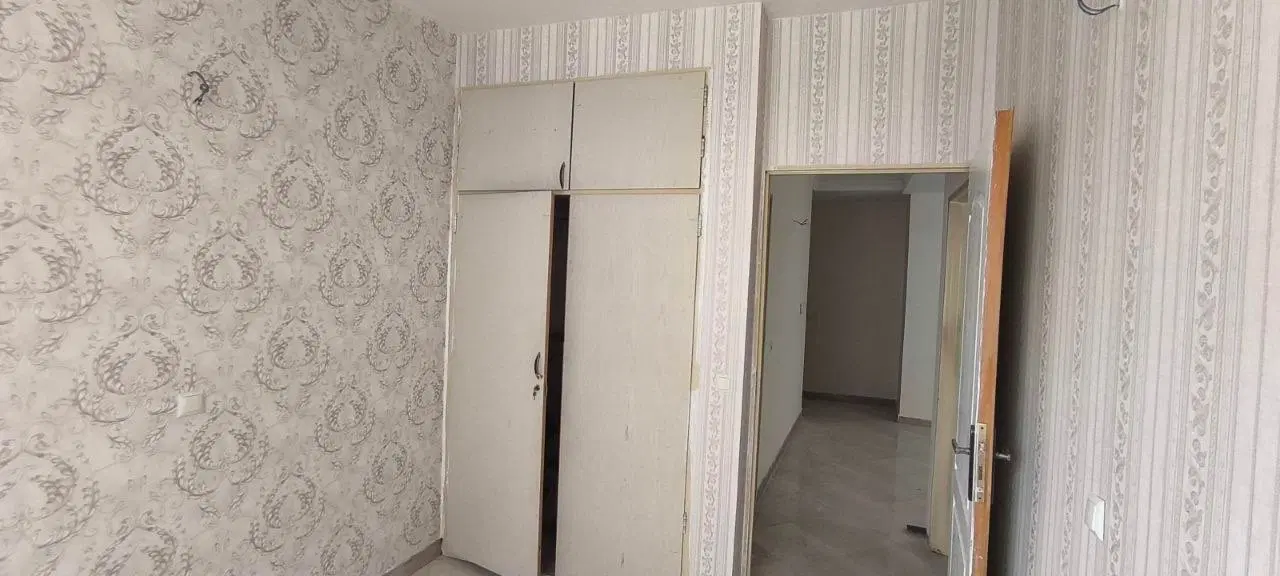 مسکن مهر سنتی ساز_۹۳متری_تخلیه_بازسازی شده
