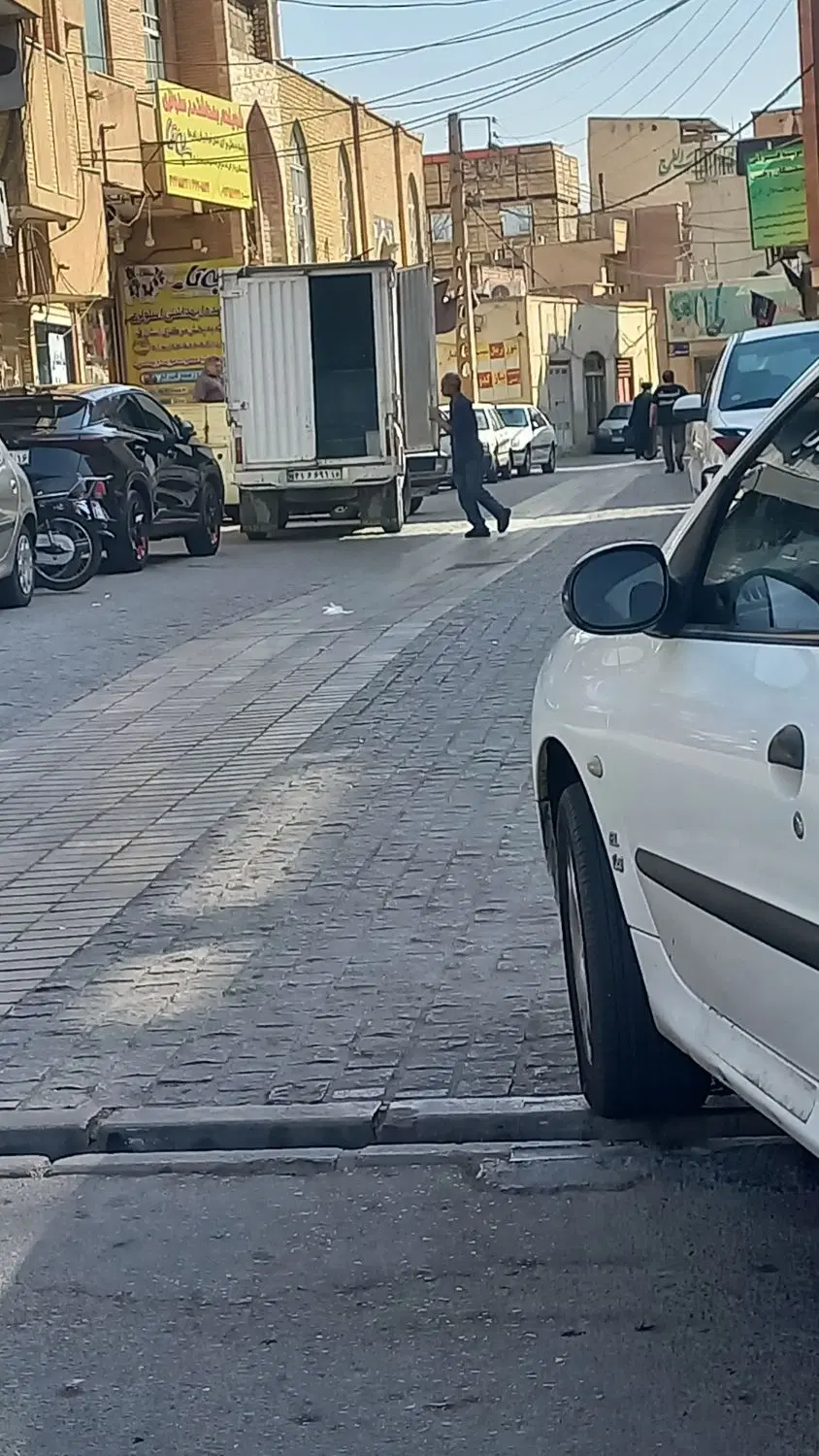 ۱۰۵متر مغازه،تجاری،شش دانگ تکبرگ