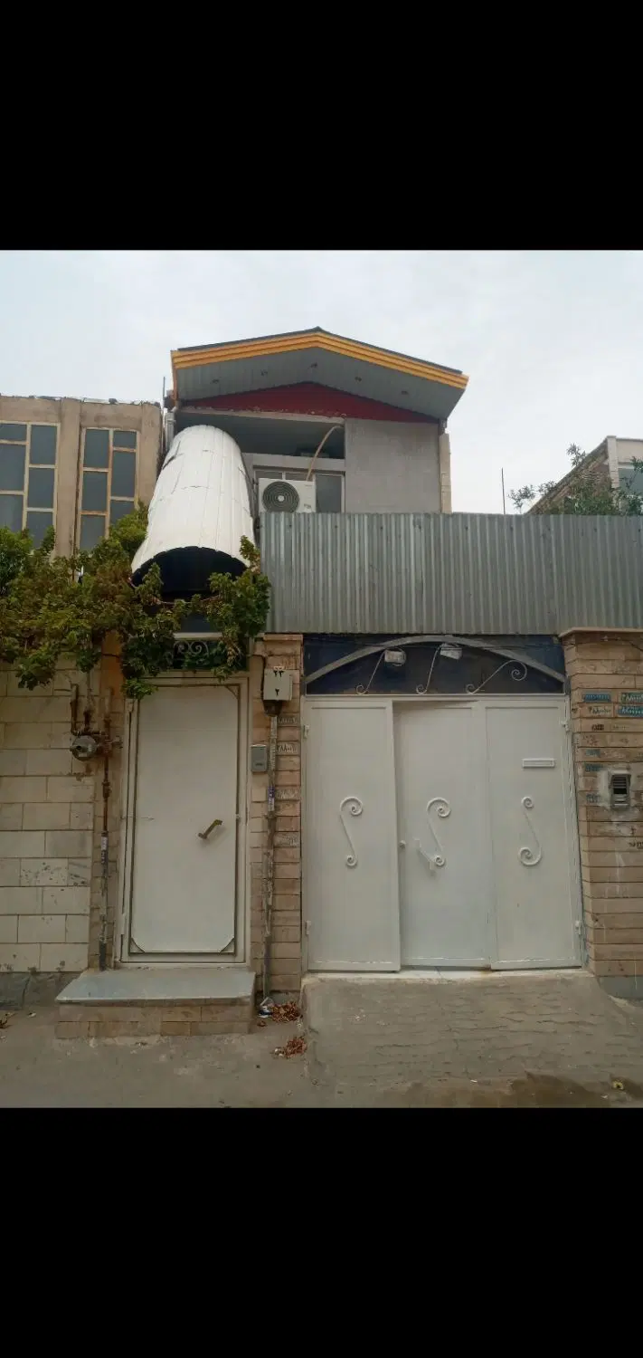 فروش خانه سه طبقه