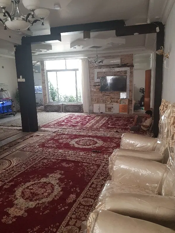 خانه ویلایی ۲۵۰متری در سه طبقه