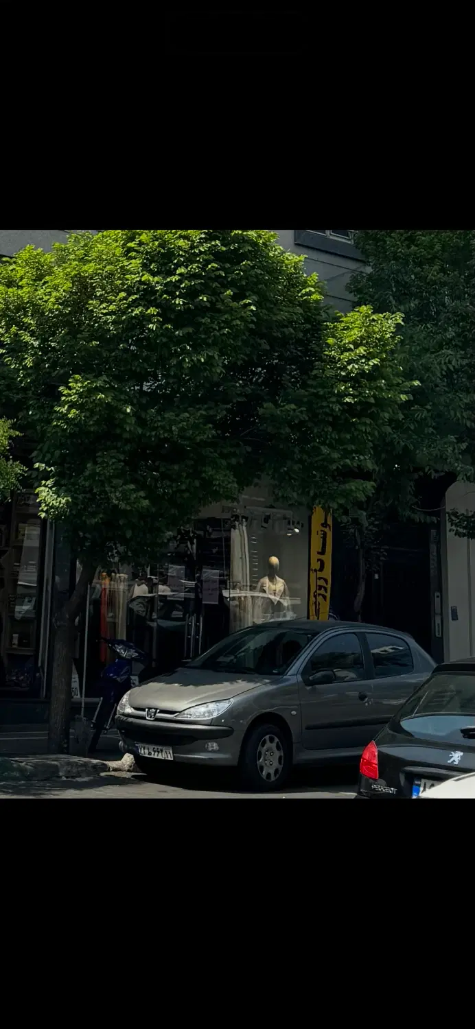 اجاره مغازه ۶۵ متر رشید جنوبی ۵ متر بر