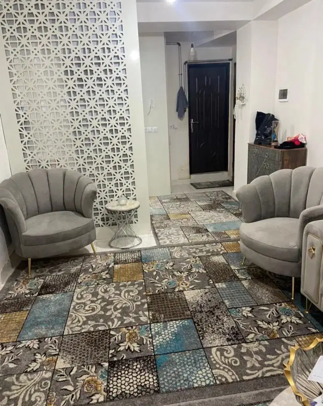 همخانه یا همخونه