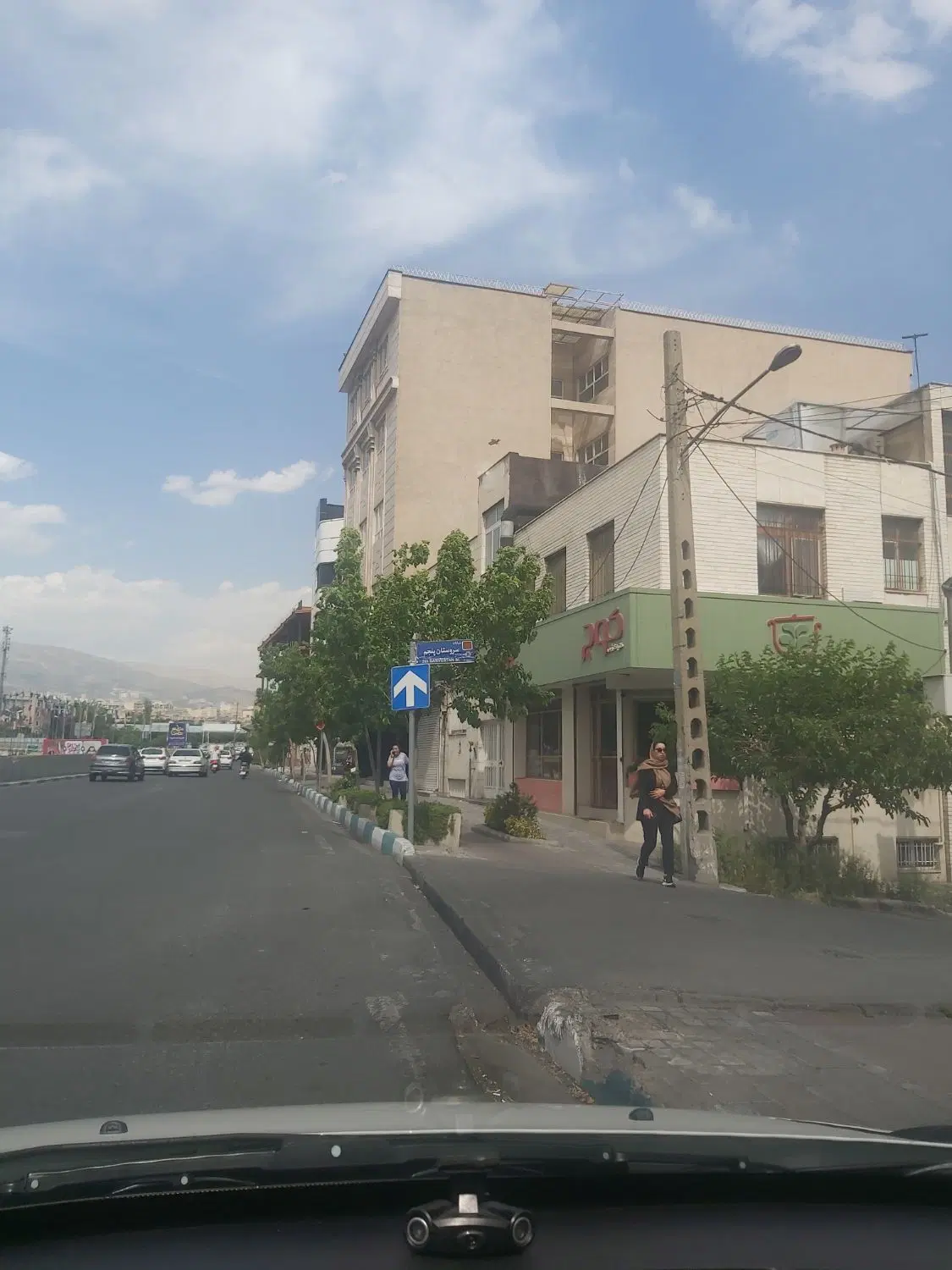 مغازه بر اصلی ( ملت) _۱۷۰ متر فلت