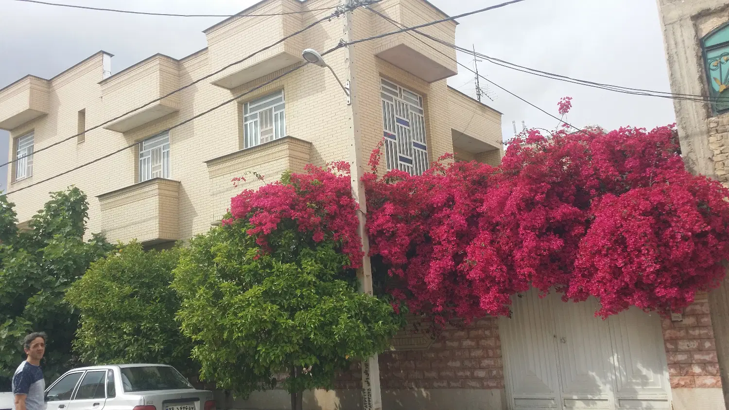 ویلایی دو طبقه مستقل