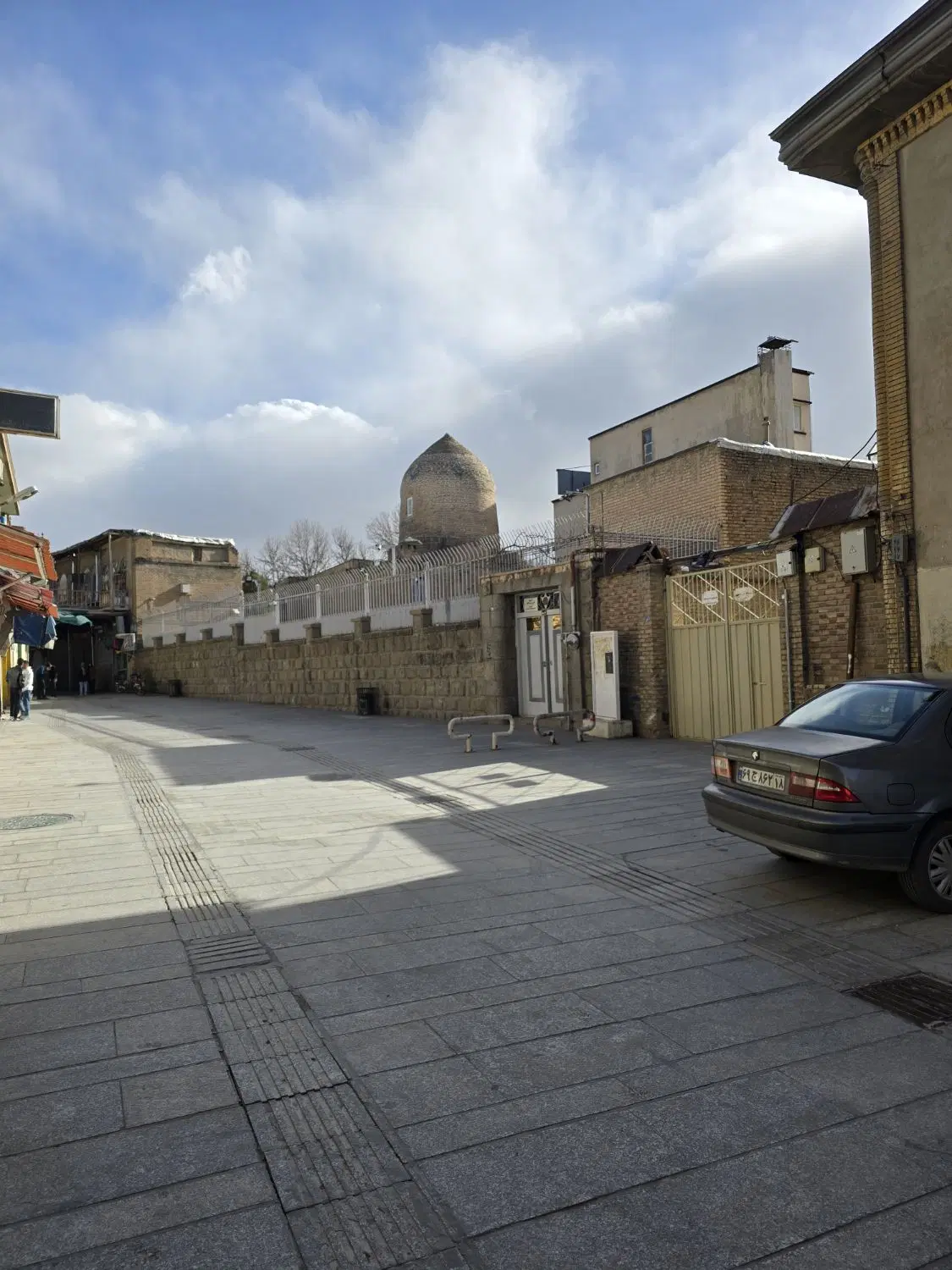خانه دربستی بدون همسایه نیاز دارم