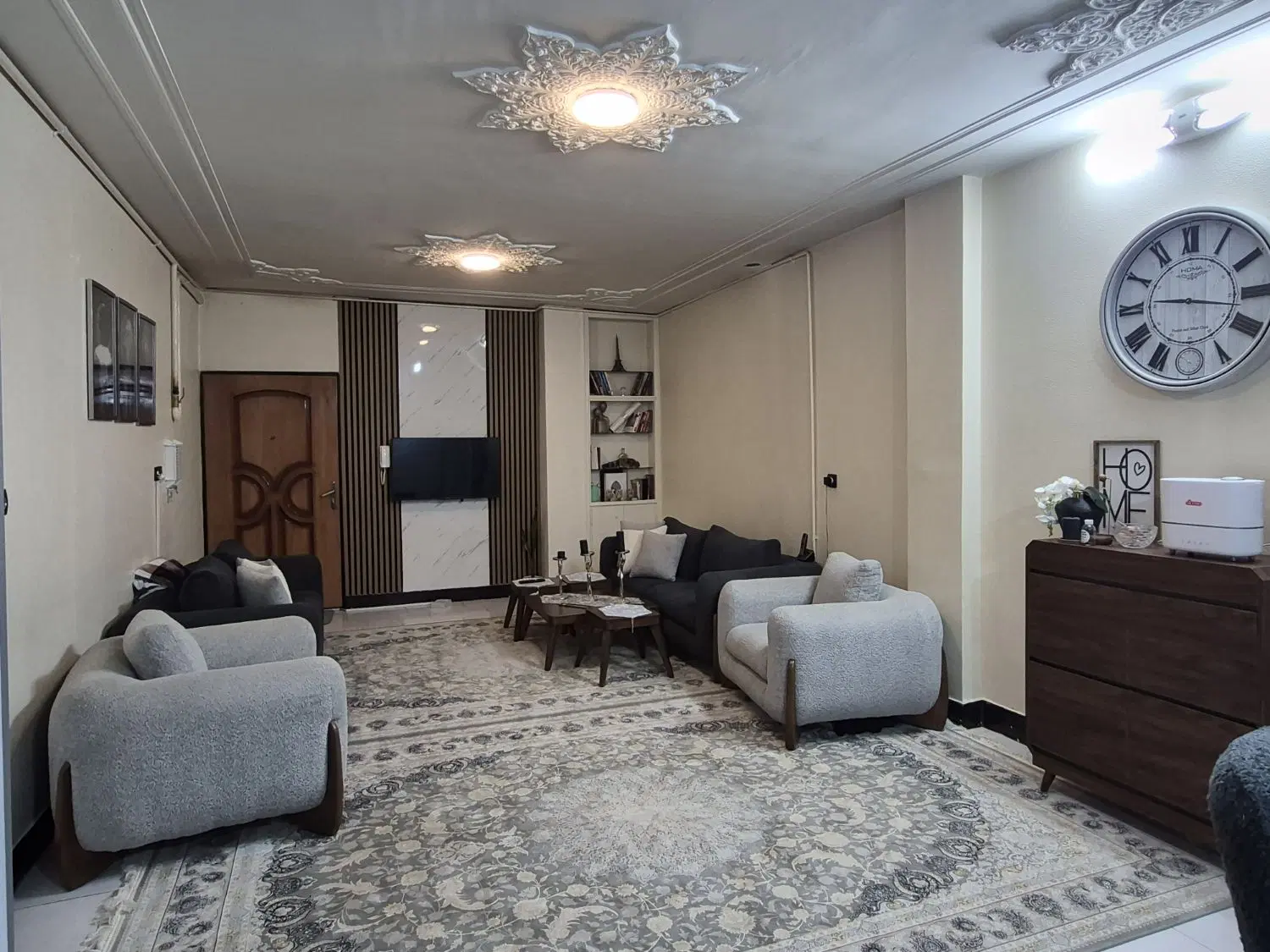 آپارتمان ۸۵ متری حافظ شمالی