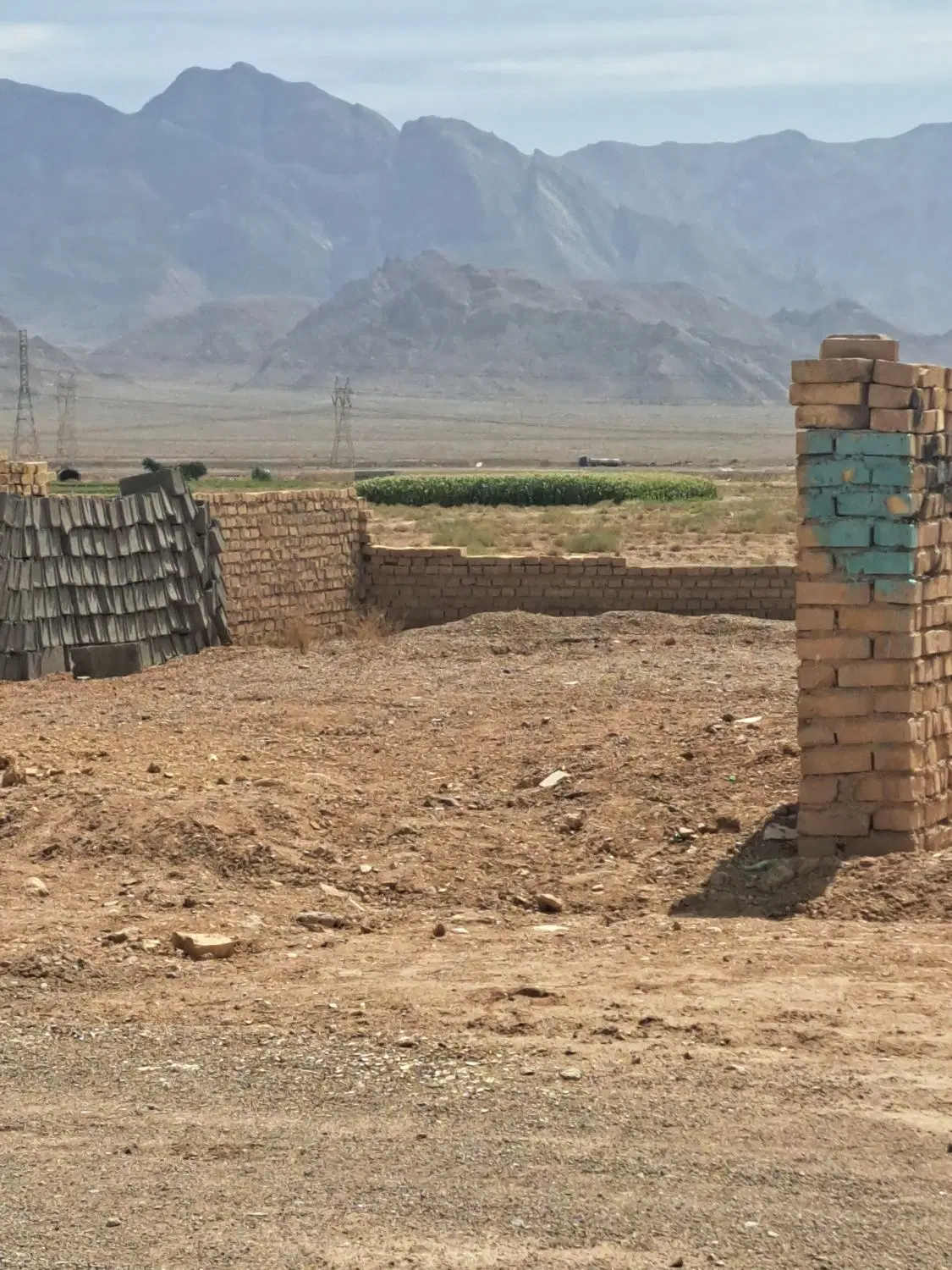 زمین تجاری محمداباد بعداز میدان حاج قاسم سلیمانی