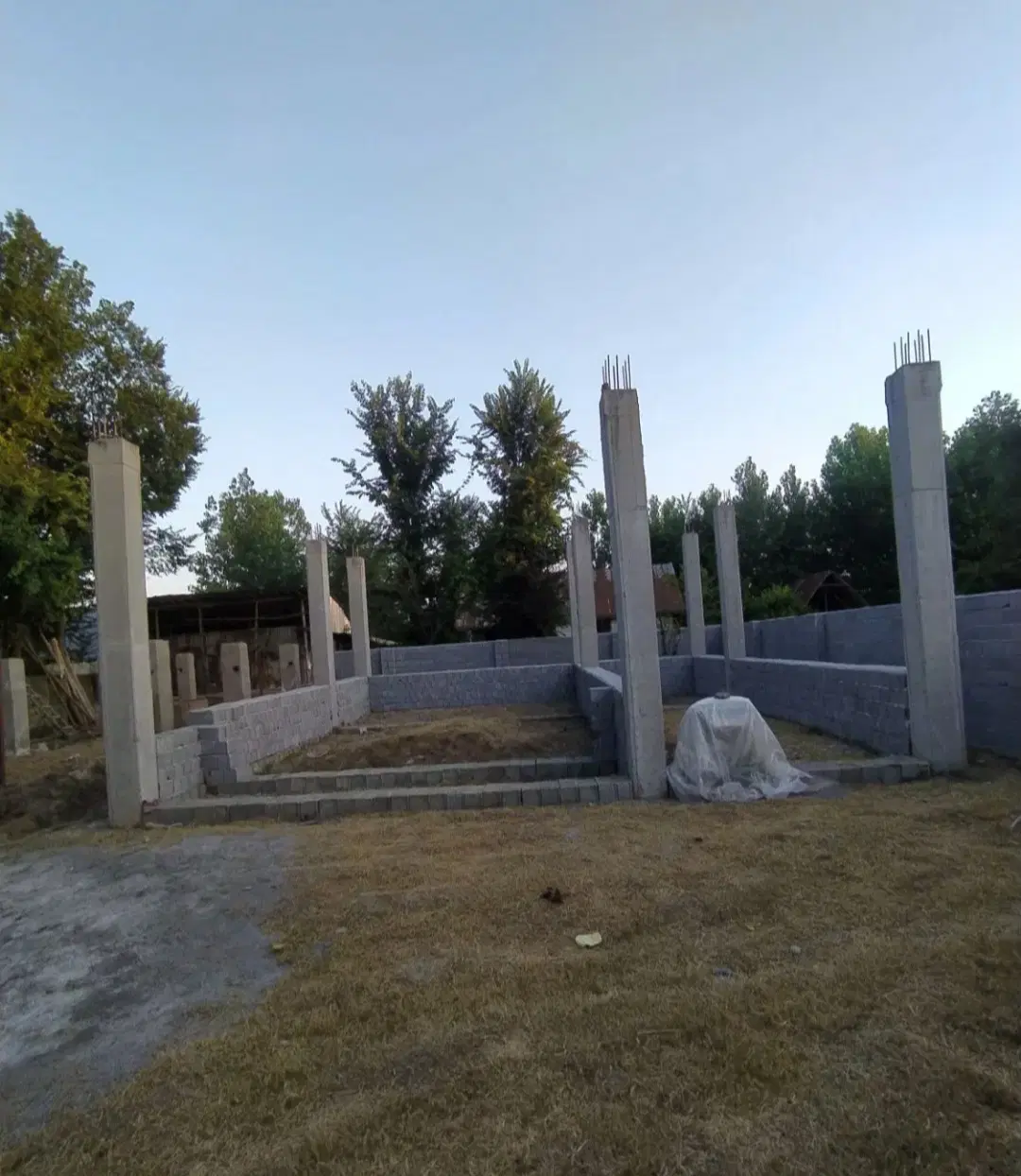 فروش زمین مسکونی باپروانه ساخت وبنا