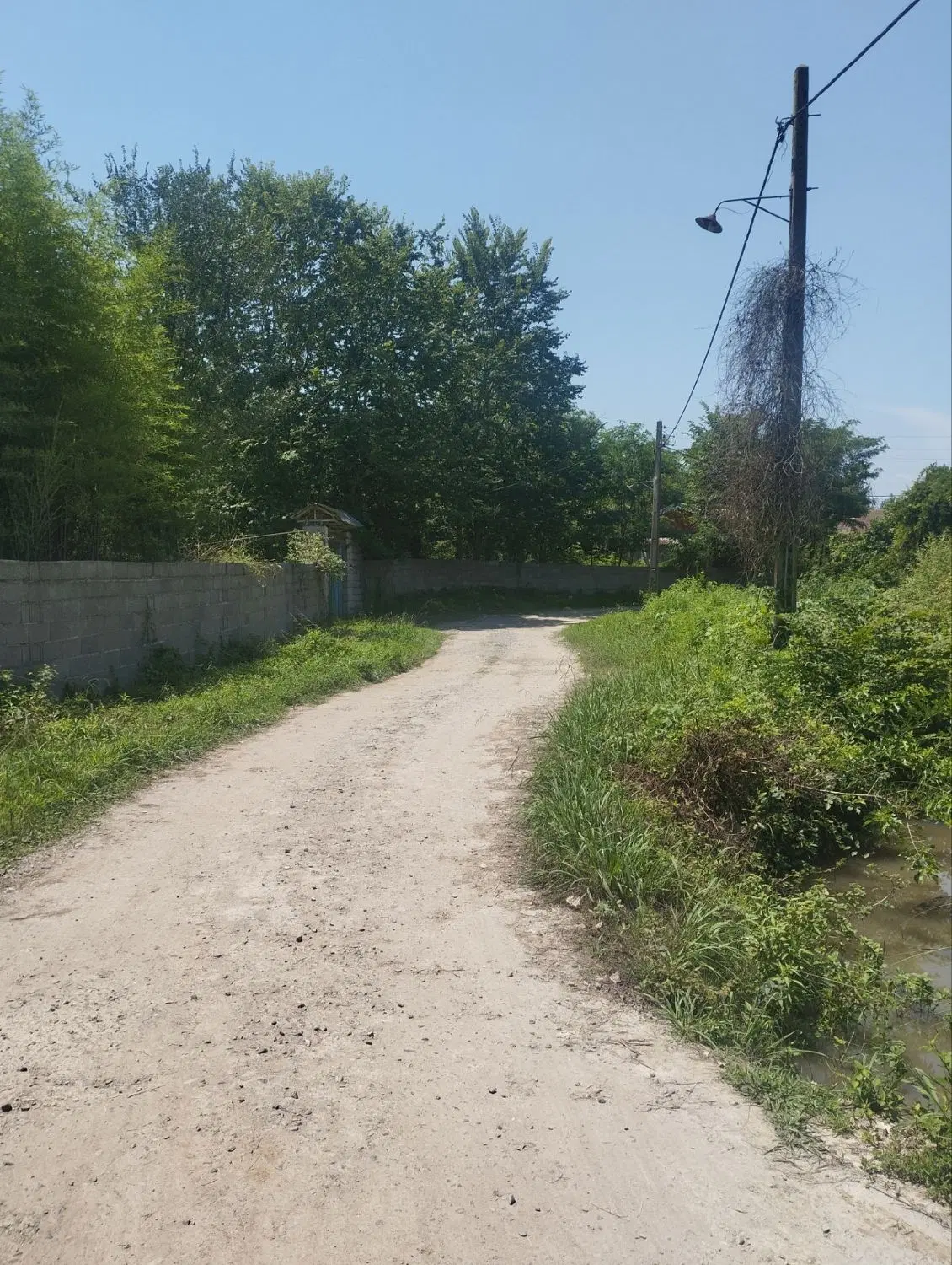 خونه باغ روستایی