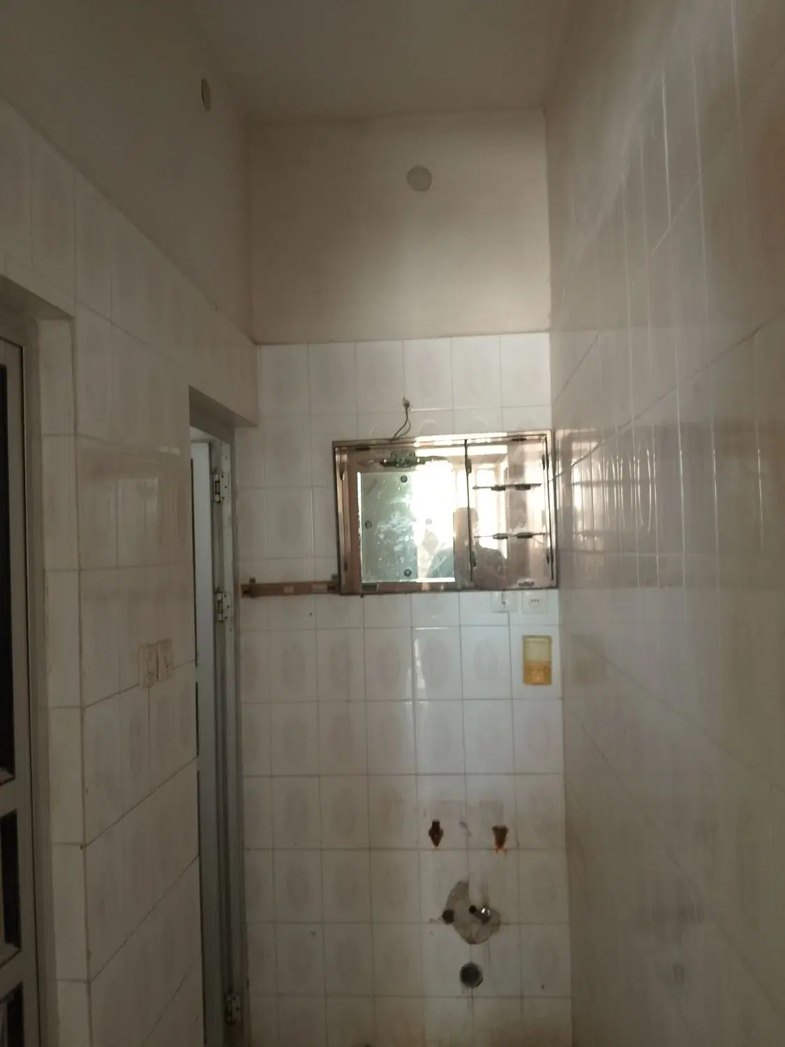 زمین مسکونی سند دار با آب چاه