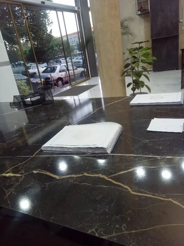 فروش یک باب مغازه در بازار تربیت غربی
