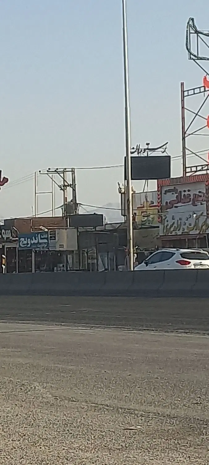 مغازه فروشی دو راهی مهریز